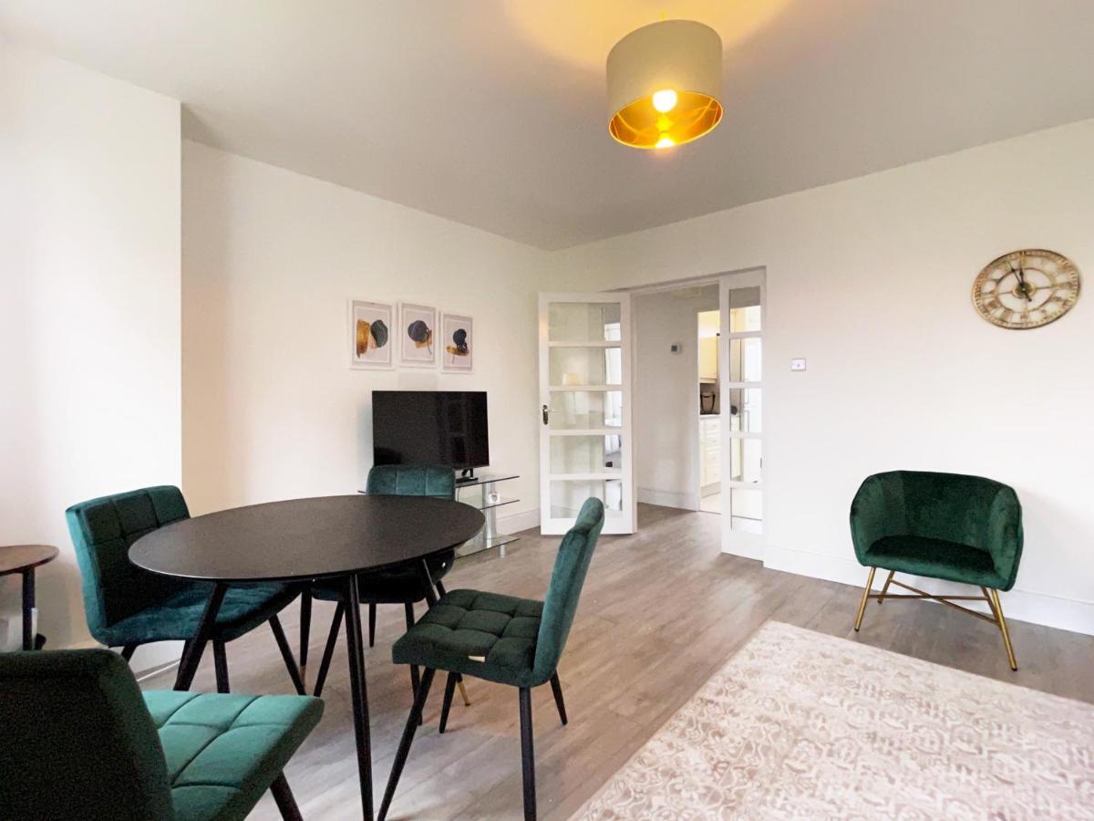 Sophie Place In Vauxhall - 3 Double Beds, 1 Sofa Bed, Spacious 런던 외부 사진