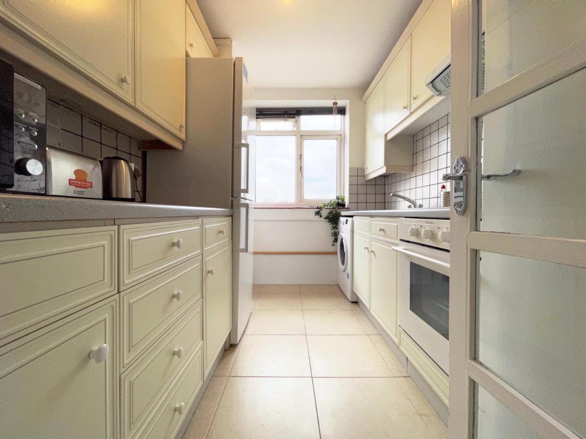 Sophie Place In Vauxhall - 3 Double Beds, 1 Sofa Bed, Spacious 런던 외부 사진