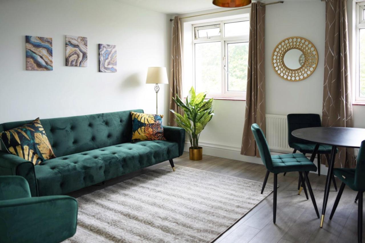 Sophie Place In Vauxhall - 3 Double Beds, 1 Sofa Bed, Spacious 런던 외부 사진